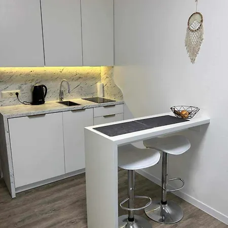 Apartamentai Alangoje